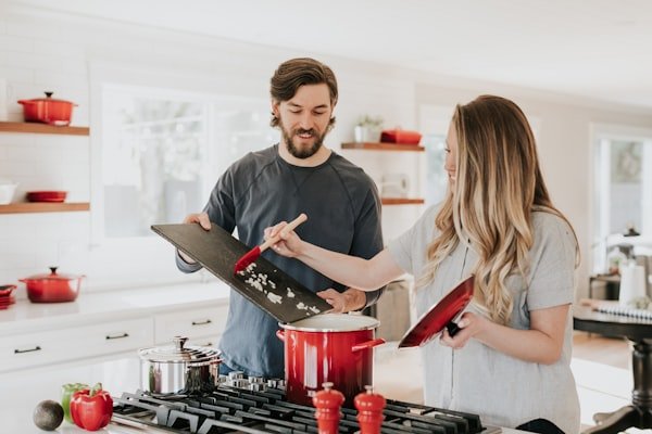 Acrylic vs. Laminate Finishes: The Ultimate Face-off